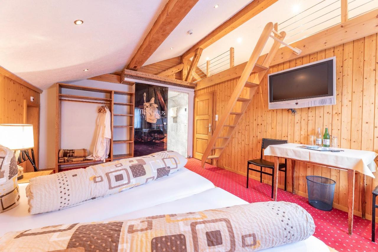 Landgasthof Sommerfeld Pragg-Jenaz ภายนอก รูปภาพ