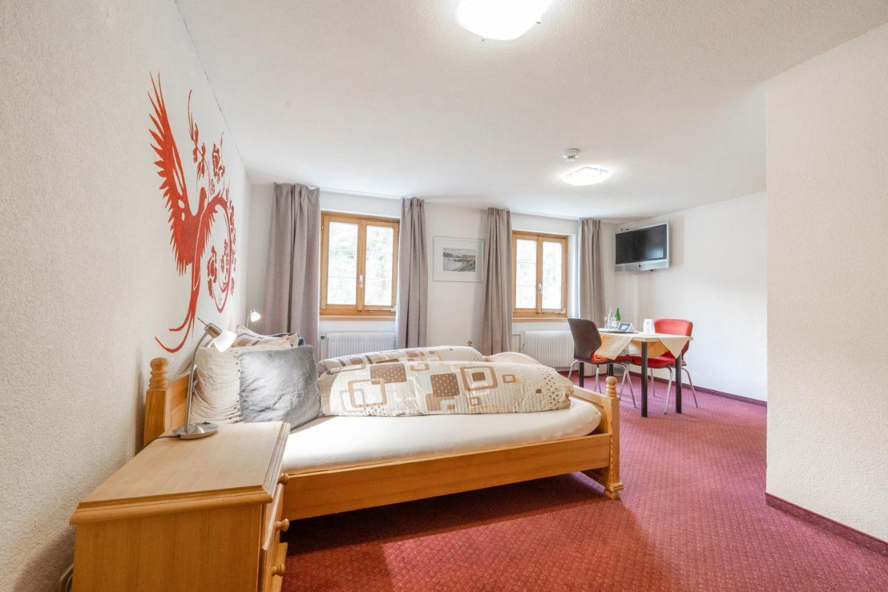 Landgasthof Sommerfeld Pragg-Jenaz ภายนอก รูปภาพ