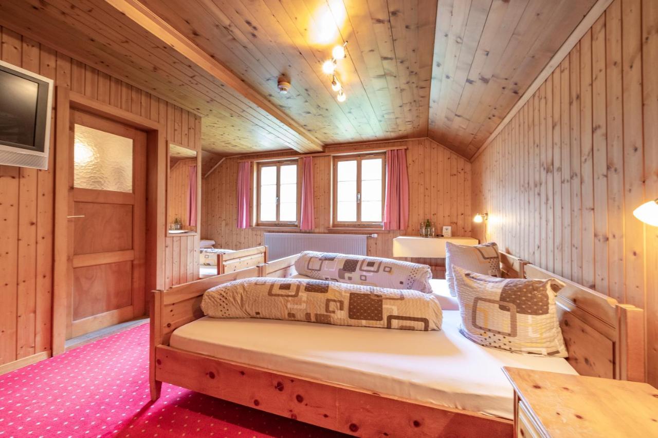 Landgasthof Sommerfeld Pragg-Jenaz ภายนอก รูปภาพ