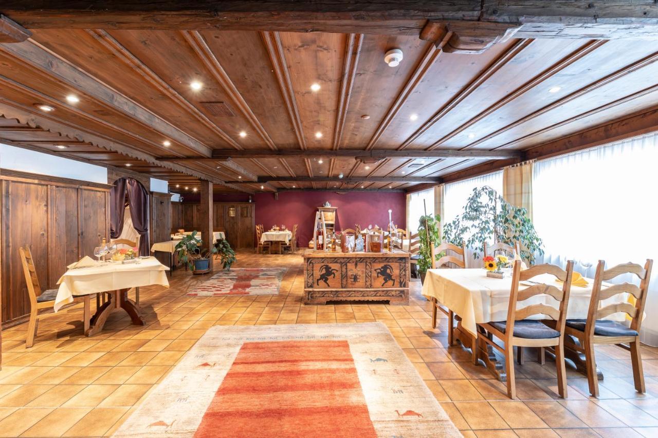 Landgasthof Sommerfeld Pragg-Jenaz ภายนอก รูปภาพ