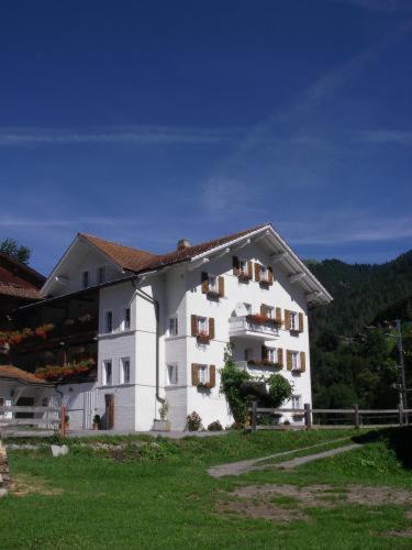 Landgasthof Sommerfeld Pragg-Jenaz ภายนอก รูปภาพ